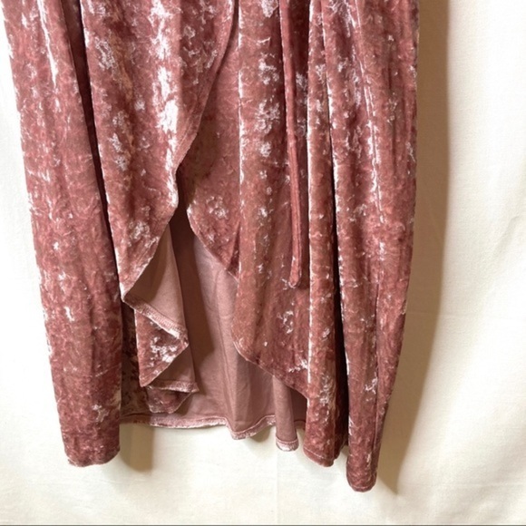 NWT Alexia Admor crushed velvet rose wrap dress 3X - Picture 9 of 10